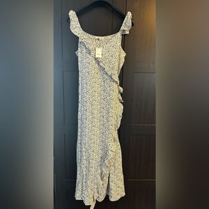 Ruffled Wrap Maxi Dress in Americana Floral Size 10
